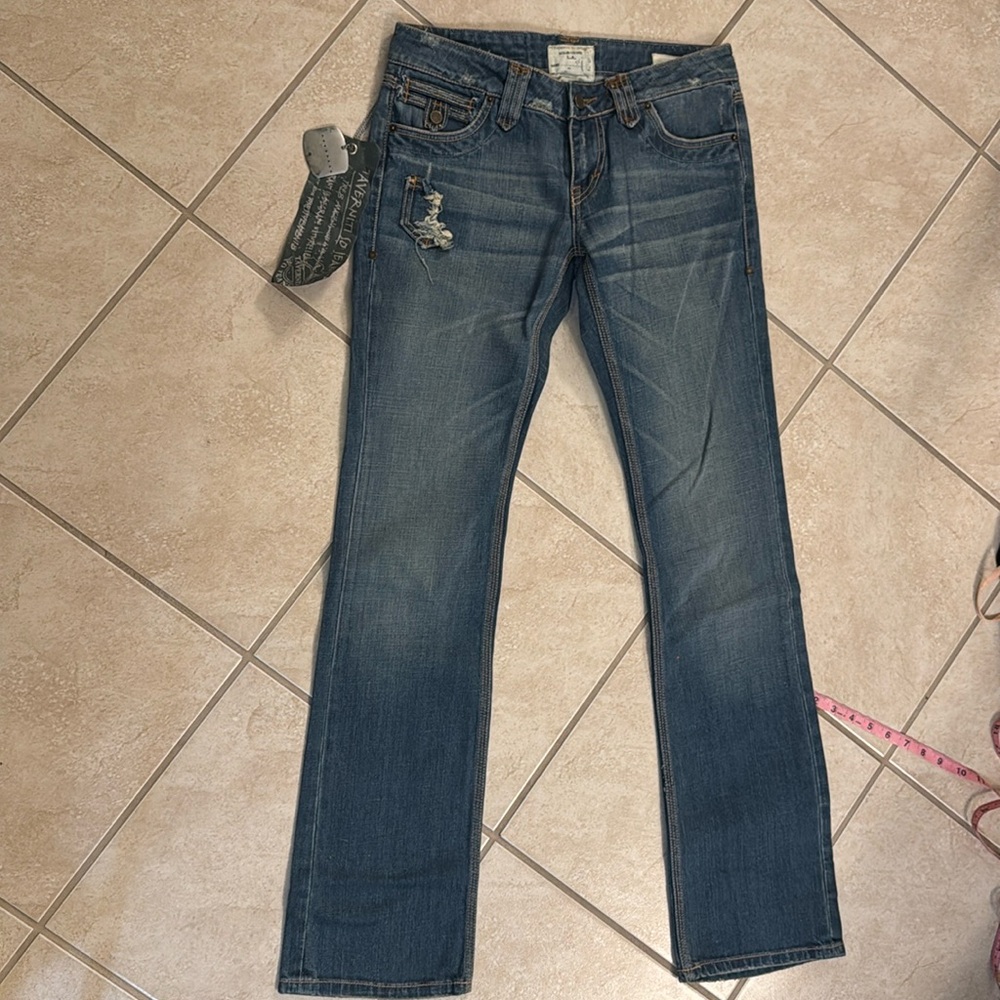 Women’s Taverniti Size 28 Jeans
